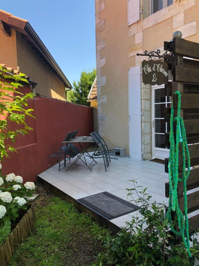 Chic & Charme 2 Apartment Bergerac Exterior photo